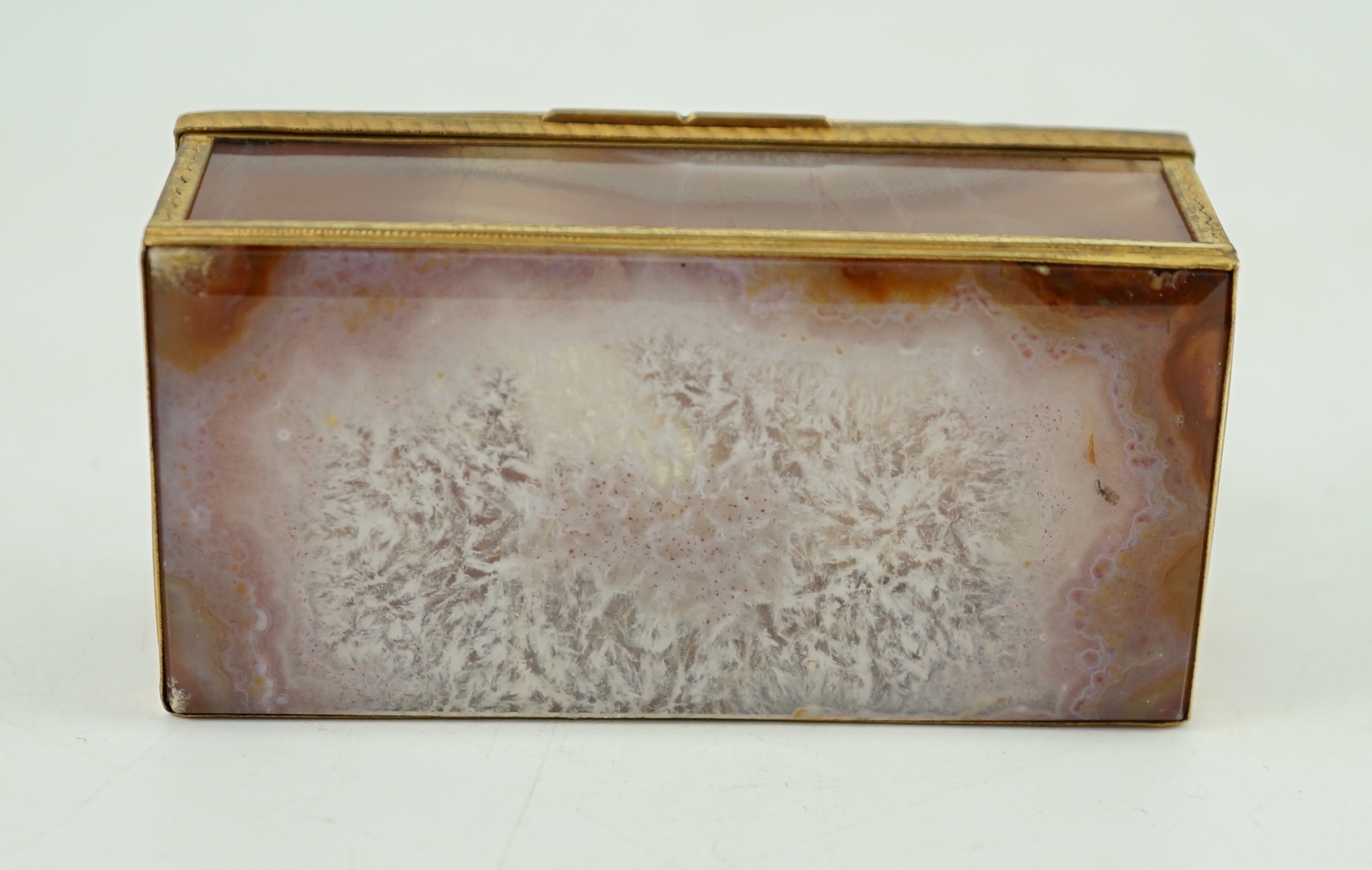 A German gold mounted banded agate rectangular snuff box